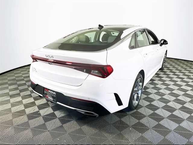 2022 Kia K5 EX