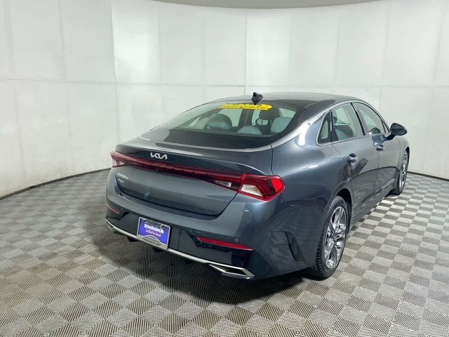 2022 Kia K5 EX