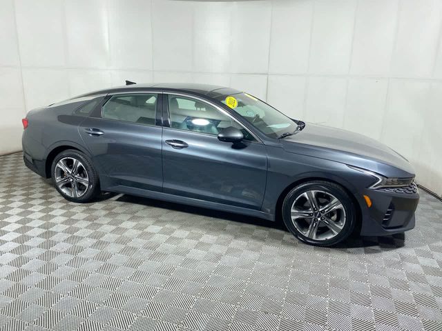 2022 Kia K5 EX