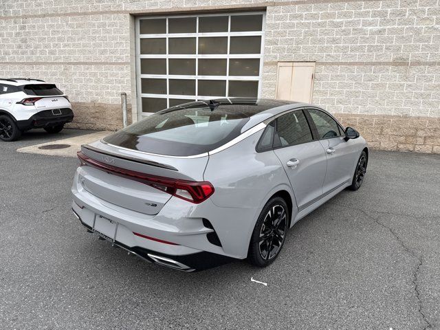 2022 Kia K5 GT-Line