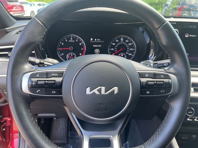 2022 Kia K5 GT-Line