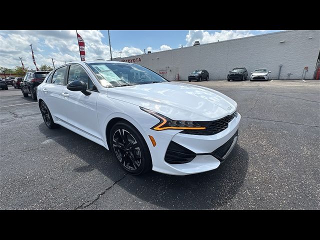 2022 Kia K5 GT-Line