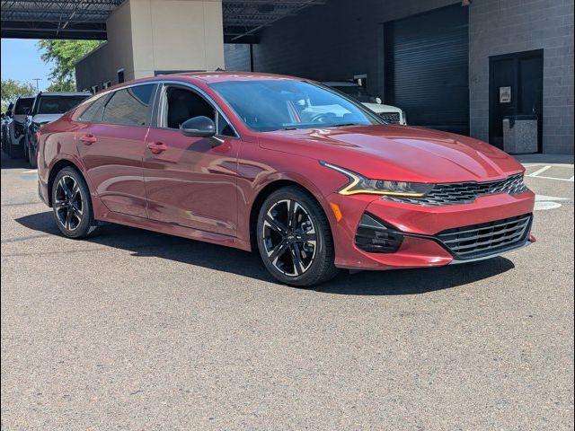 2022 Kia K5 GT-Line