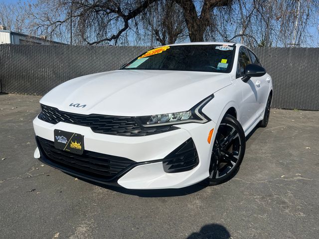 2022 Kia K5 GT-Line