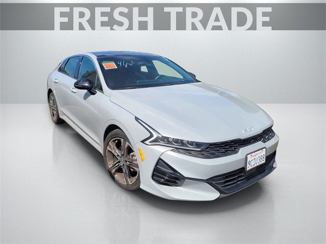 2022 Kia K5 GT-Line