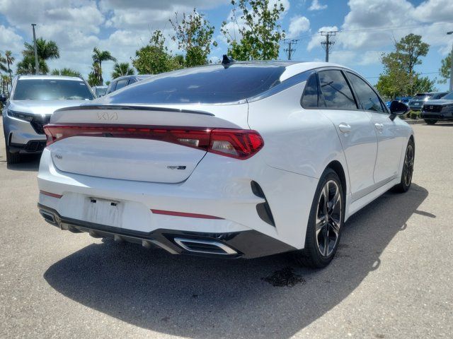 2022 Kia K5 GT-Line