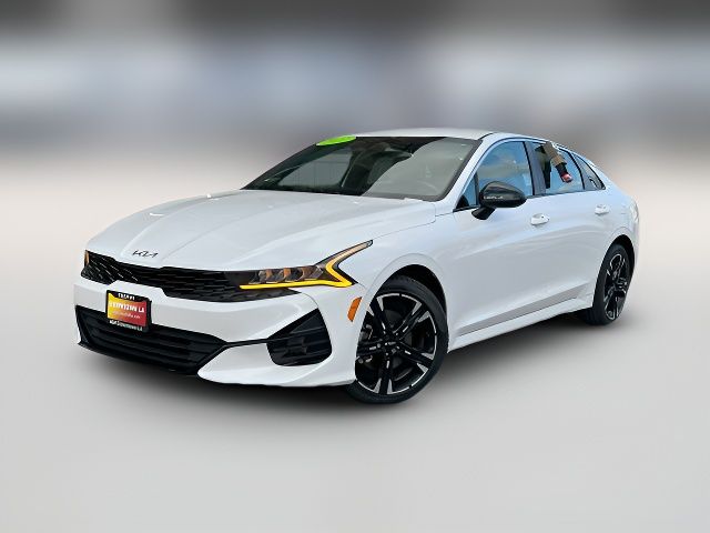 2022 Kia K5 GT-Line