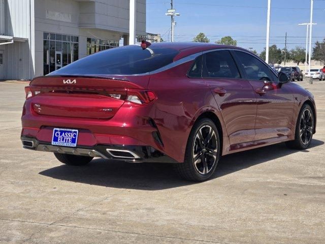 2022 Kia K5 GT-Line