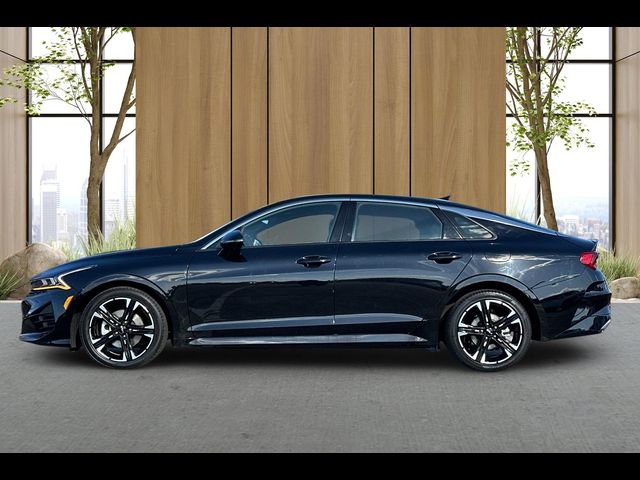 2022 Kia K5 GT-Line