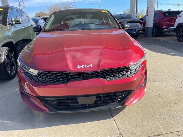 2022 Kia K5 GT-Line