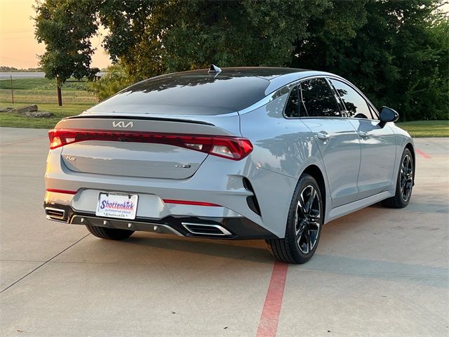 2022 Kia K5 GT-Line