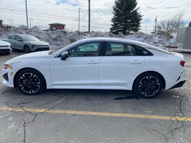 2022 Kia K5 GT-Line