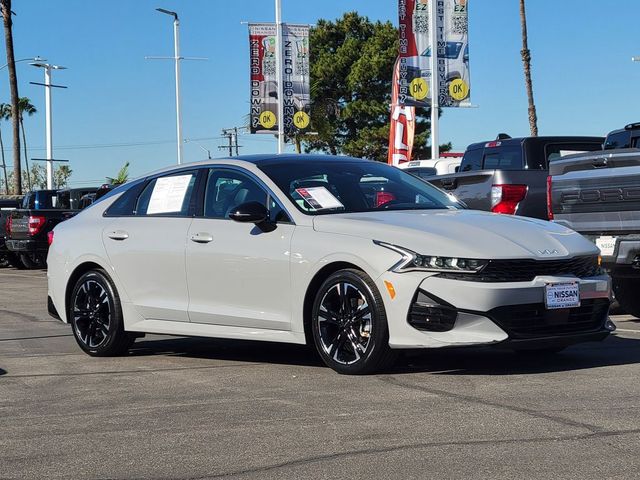 2022 Kia K5 GT-Line