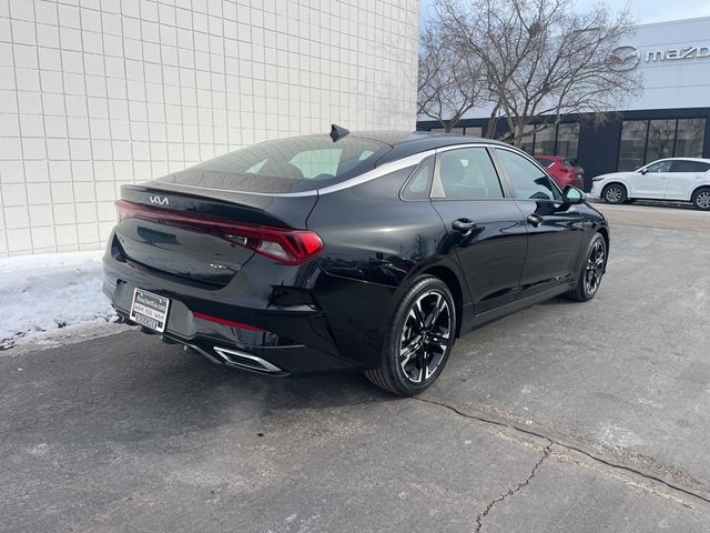2022 Kia K5 GT-Line