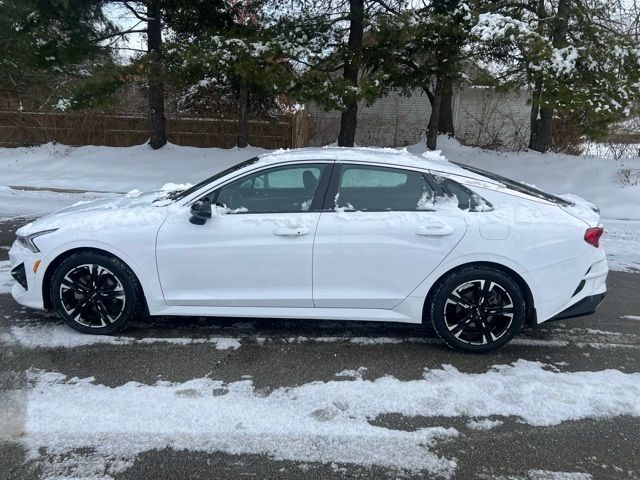 2022 Kia K5 GT-Line