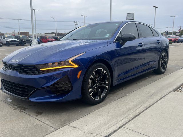 2022 Kia K5 GT-Line