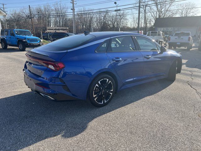 2022 Kia K5 GT-Line