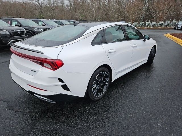 2022 Kia K5 GT-Line
