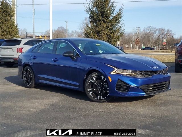 2022 Kia K5 GT-Line