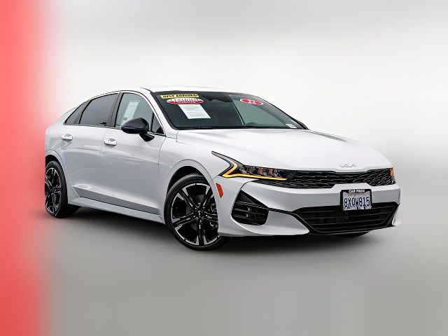 2022 Kia K5 GT-Line
