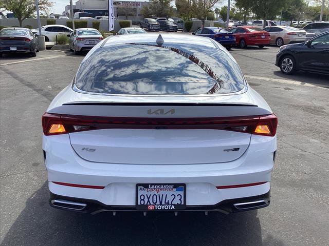 Vehicle image 4 of 28