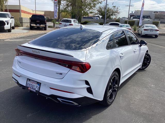 Vehicle image 8 of 28