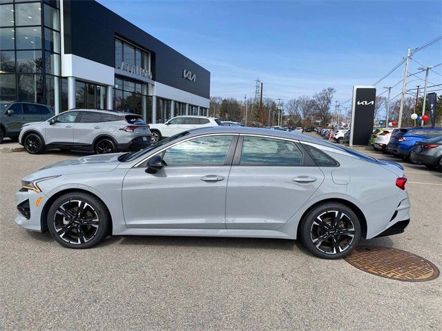 2022 Kia K5 GT-Line