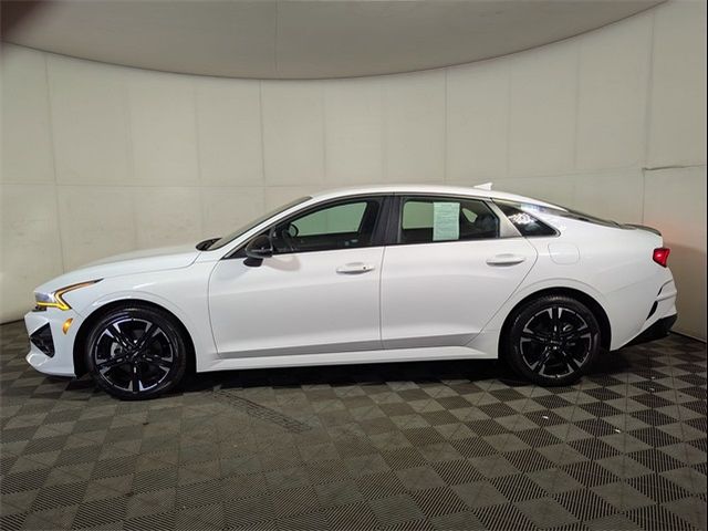 2022 Kia K5 GT-Line
