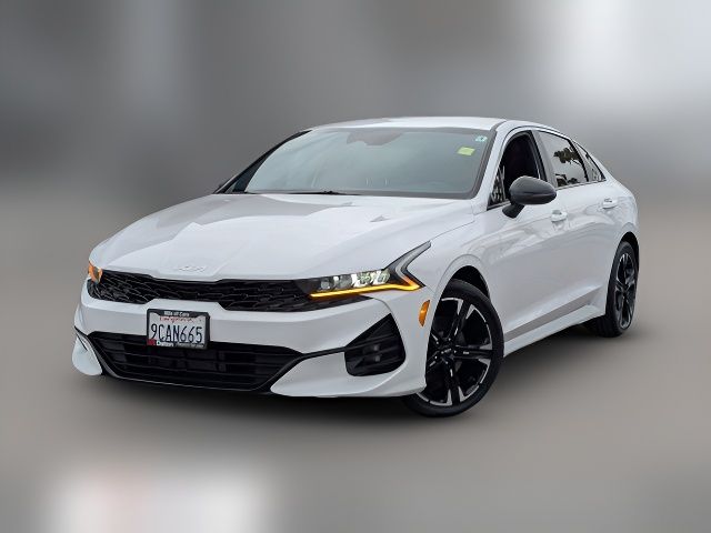 2022 Kia K5 GT-Line