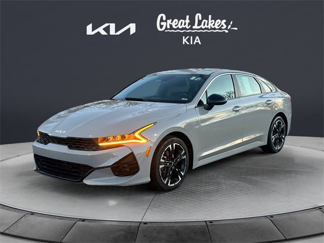 2022 Kia K5 GT-Line