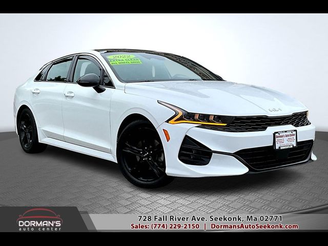 2022 Kia K5 GT-Line