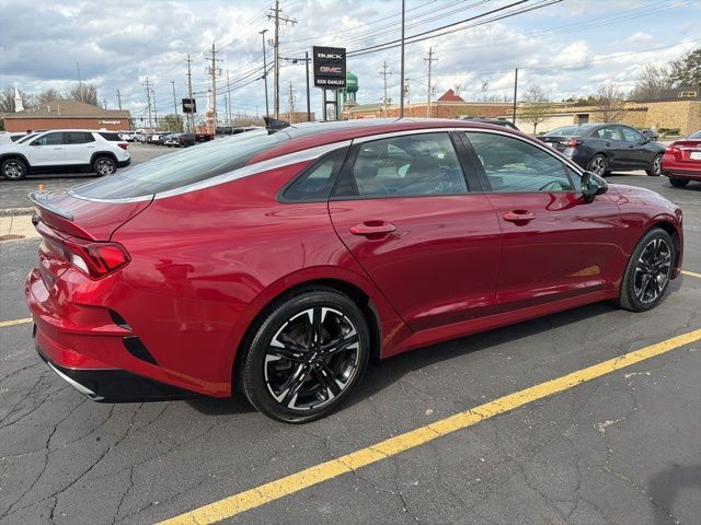 2022 Kia K5 GT-Line
