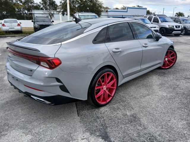 2022 Kia K5 GT-Line