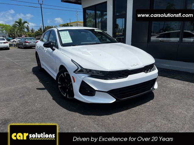 2022 Kia K5 GT-Line