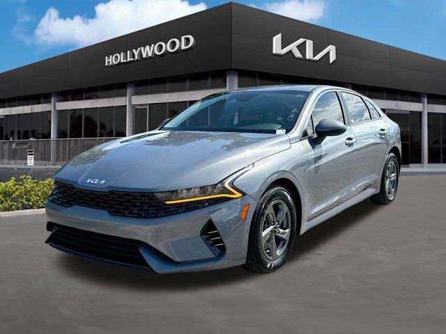 2022 Kia K5 LX