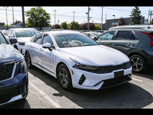 2022 Kia K5 LX