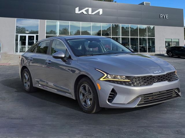 2022 Kia K5 LX