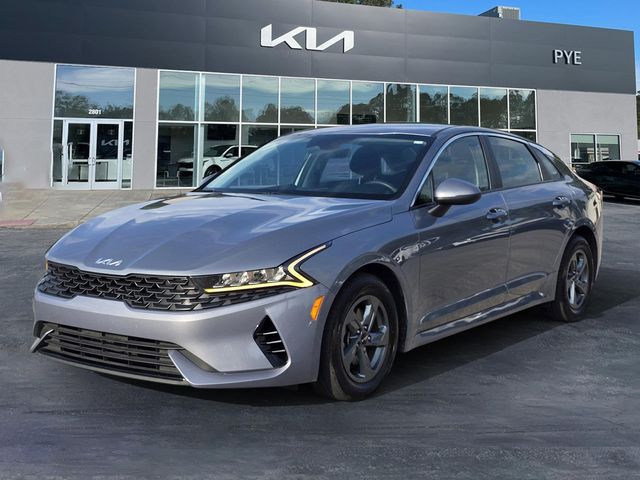 2022 Kia K5 LX