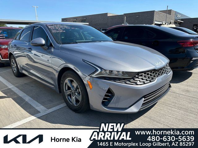 2022 Kia K5 LX