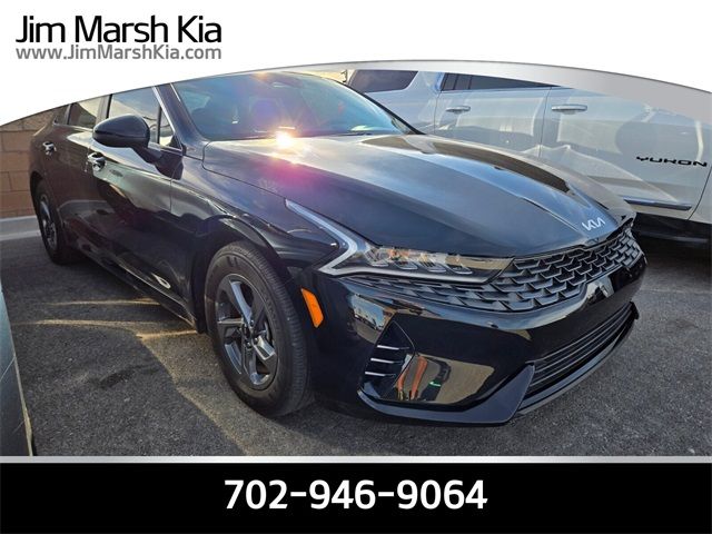 2022 Kia K5 LX