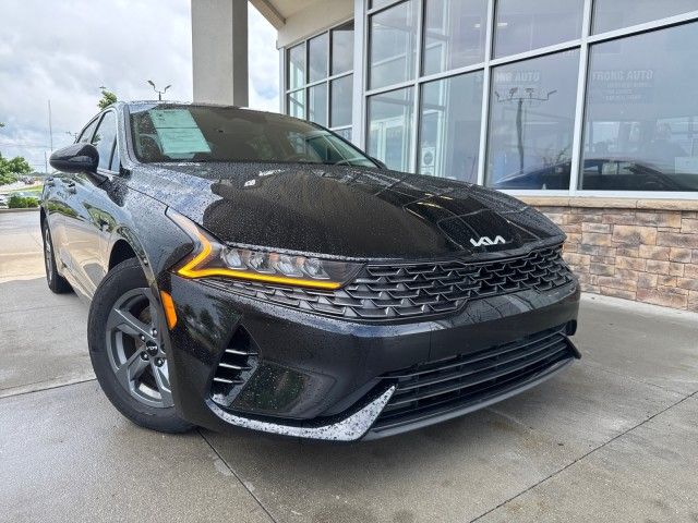 2022 Kia K5 LX