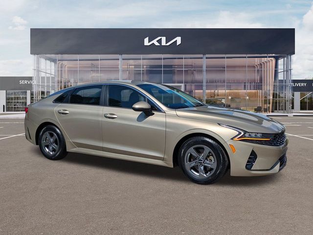 2022 Kia K5 LXS