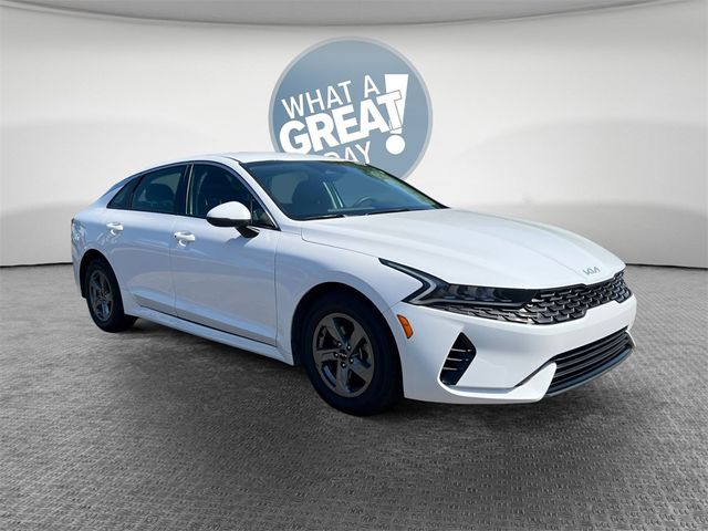 2022 Kia K5 LXS