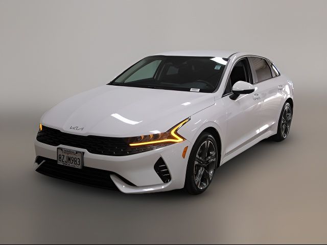 2022 Kia K5 LXS