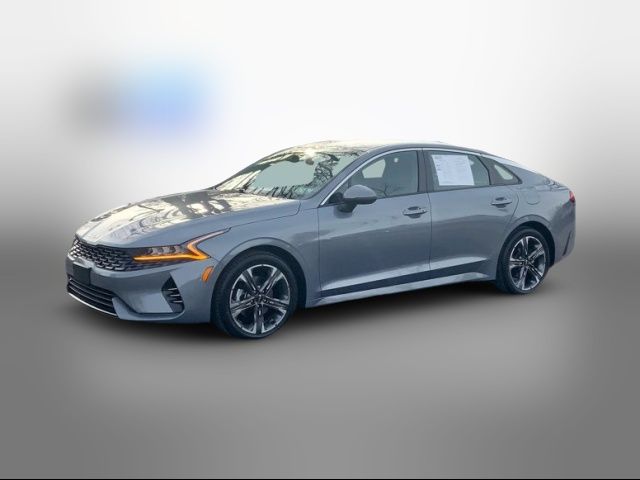 2022 Kia K5 LXS