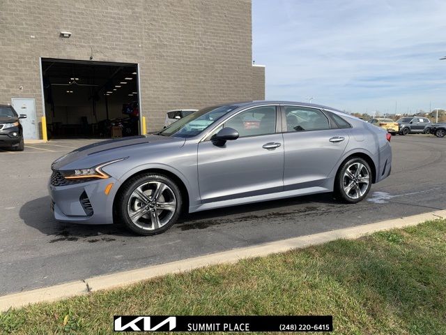 2022 Kia K5 LXS