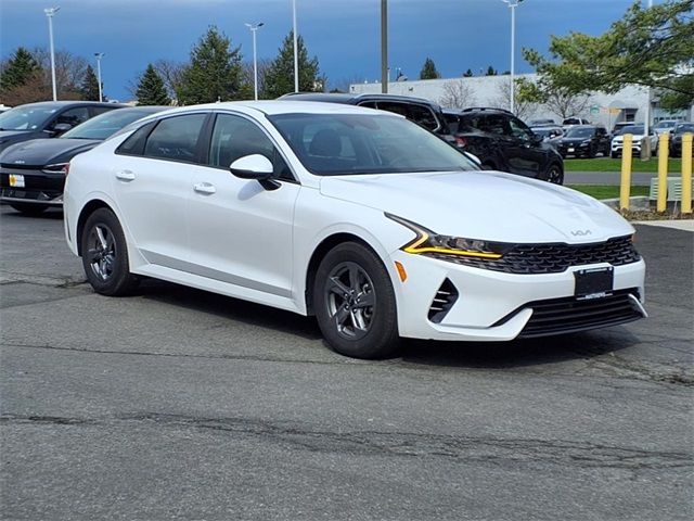 2022 Kia K5 LXS