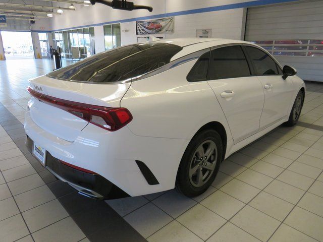 2022 Kia K5 LXS