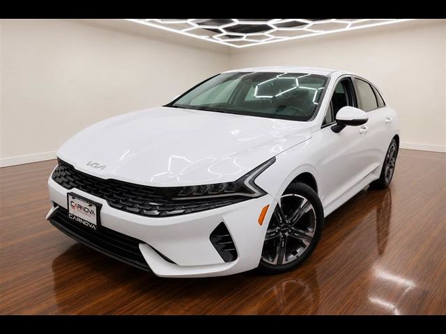 2022 Kia K5 LXS