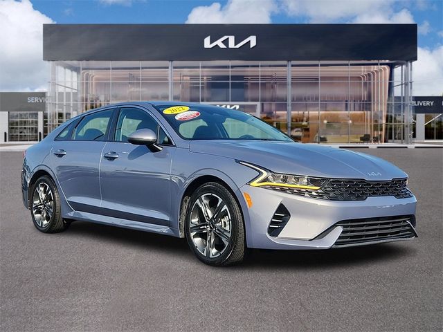 2022 Kia K5 LXS